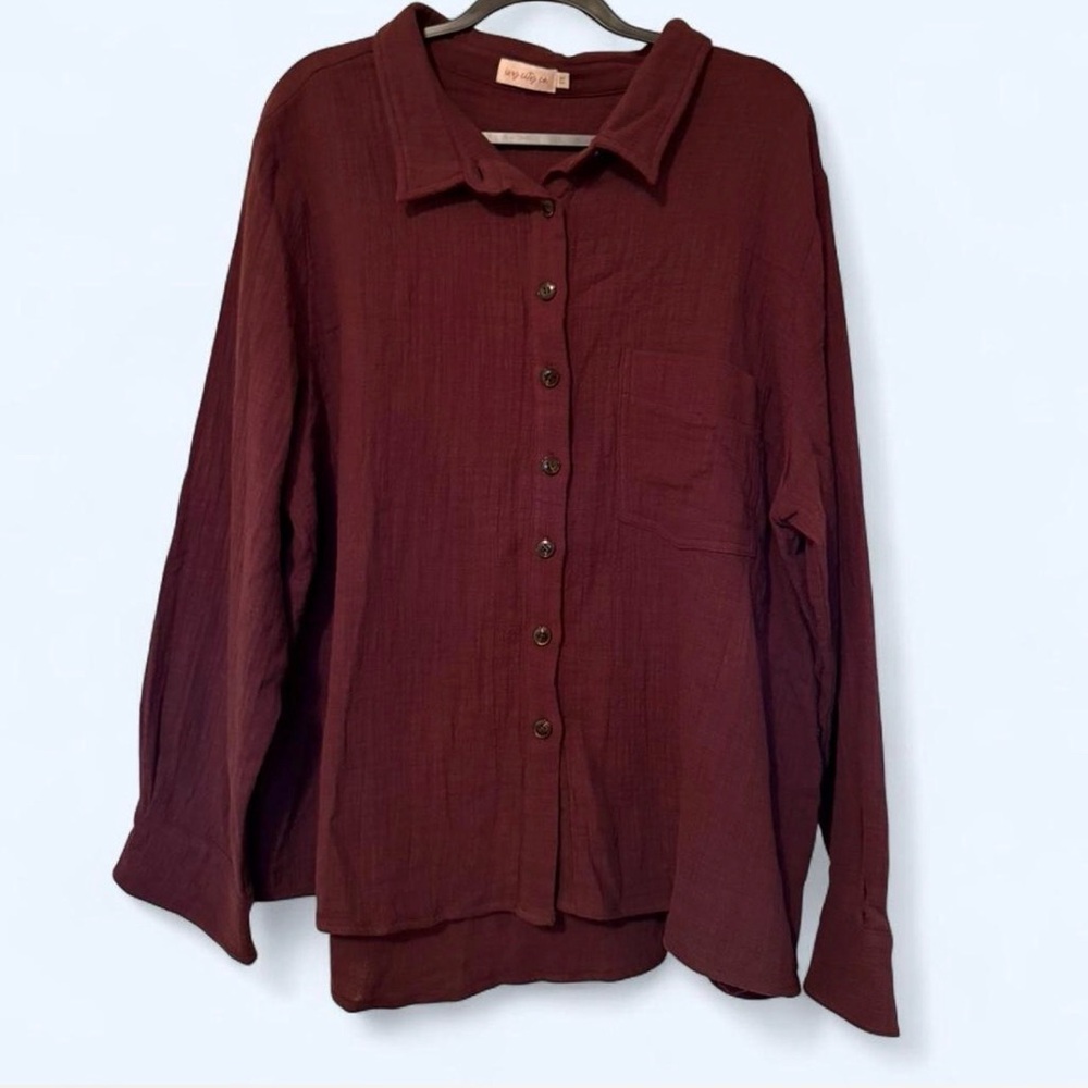 Ivy City Co Maroon Textured Top